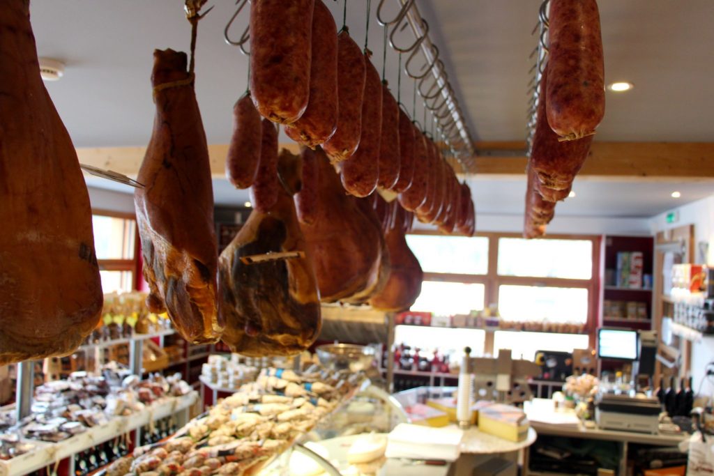 Charcuterie Franc Comtoise Salaisons De Franche Comté Jura Tourisme 