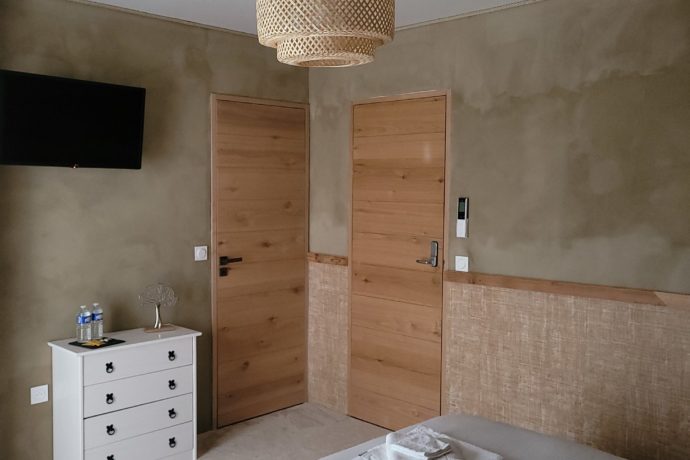 Chambre Terre de Chaux – RDC