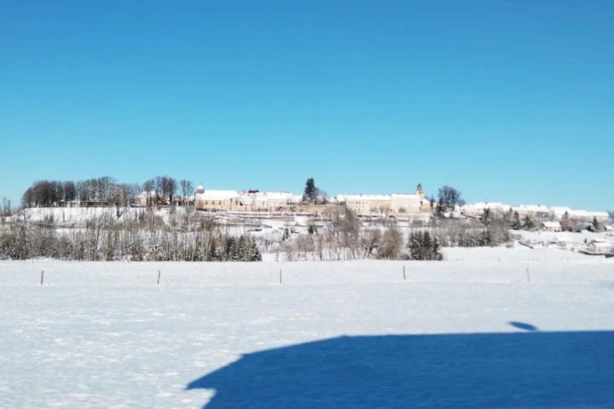 Entre Sources et Sapins