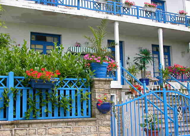 La Maison Bleue