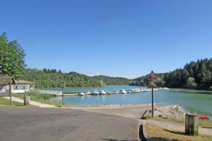 port de La Saisse à proximité