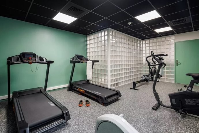 salle-fitness-maison-prenovel-5714132